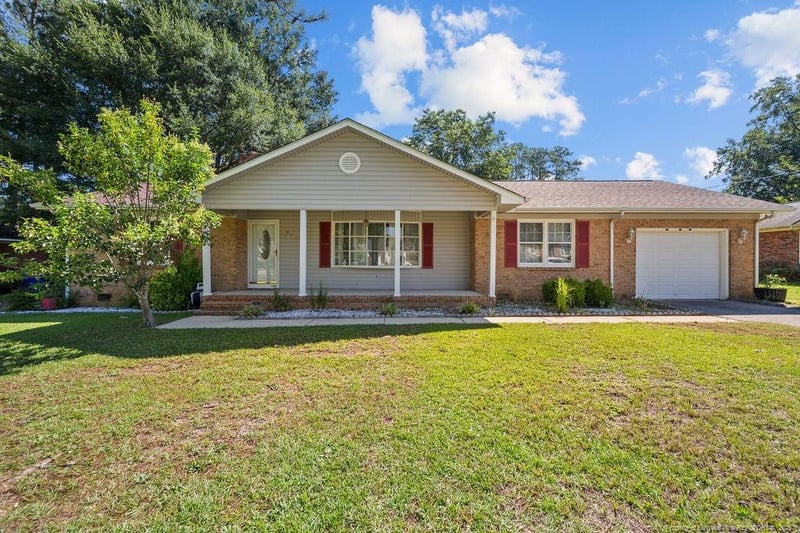 630 Bedford Rd, Fayetteville, NC 28303