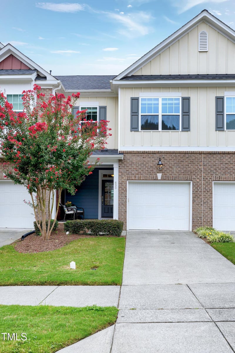 630 Briarcliff St, Apex, NC 27502