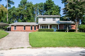 630 Edgehill Rd, Fayetteville, NC 28314