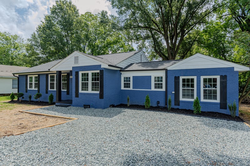 630 Harden St, Graham, NC 27253