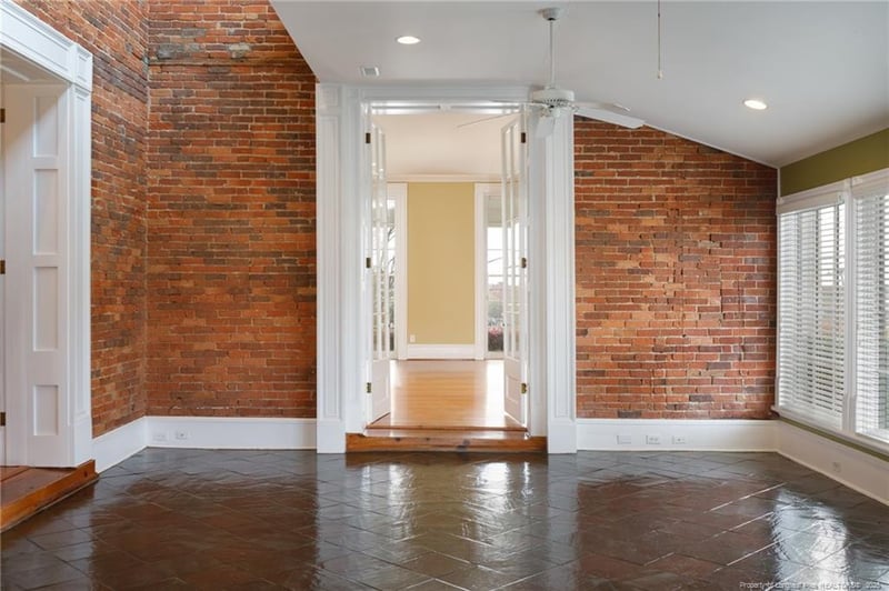 630 Hay St, Fayetteville, NC 28301