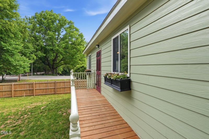 630 Railroad St, Wake Forest, NC 27587