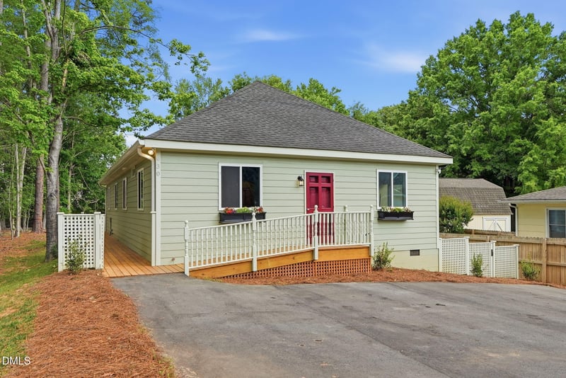 630 Railroad St, Wake Forest, NC 27587