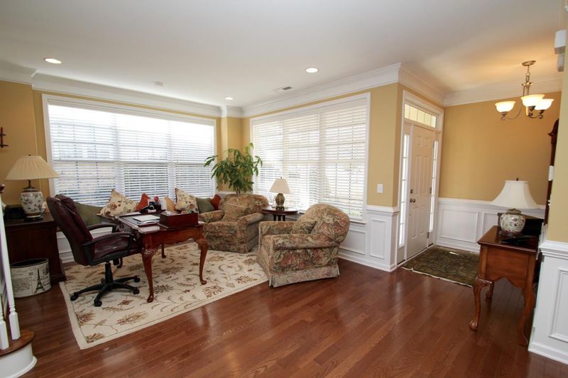 630 Sealine Dr, Cary, NC 27519