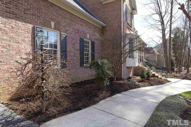 6300 Battleview Dr, Raleigh, NC 27613