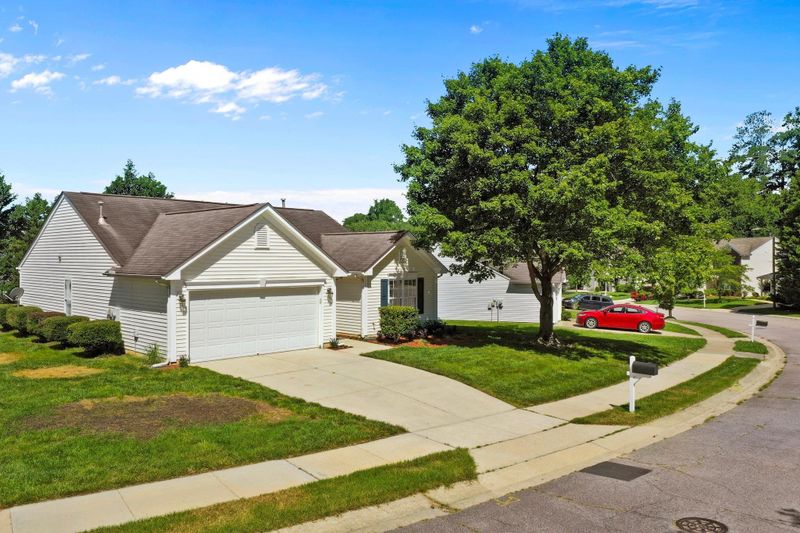 6300 Saybrooke Dr, Raleigh, NC 27604
