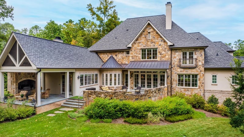 63001 Ballentine St, Chapel Hill, NC 27517