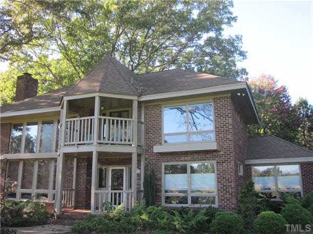 6301 Deerview Dr, Raleigh, NC 27606