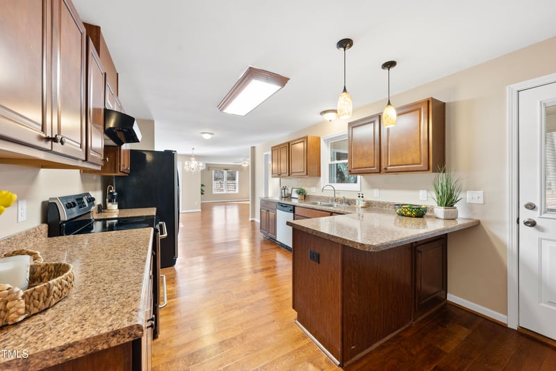6301 King Lawrence Rd, Raleigh, NC 27607