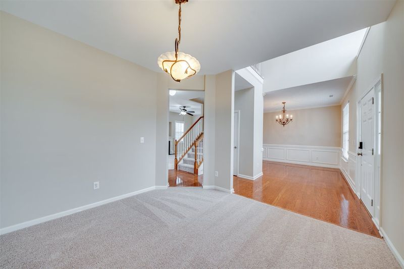 6301 Sparkling Brook Dr, Raleigh, NC 27616