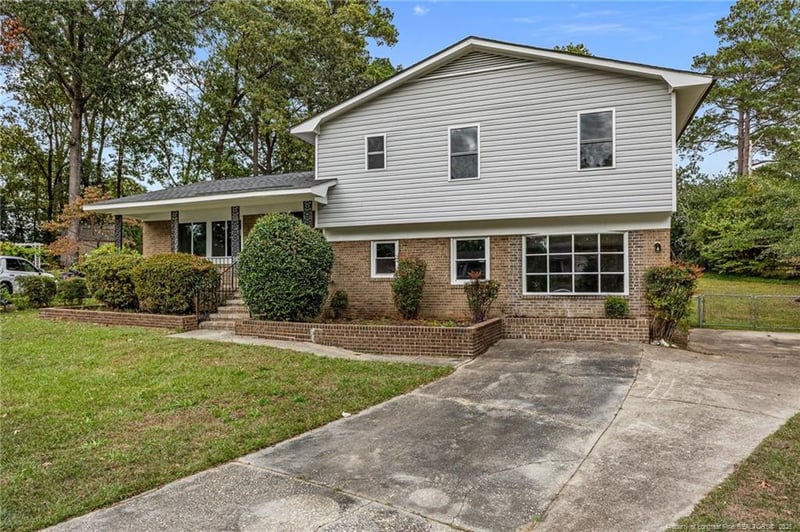 6302 Easthampton Ct, Fayetteville, NC 28314