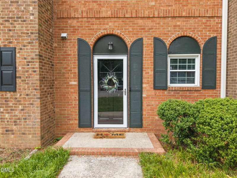 6303 New Market Way, Raleigh, NC 27615
