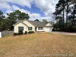6304 Firefly St, Fayetteville, NC 28306