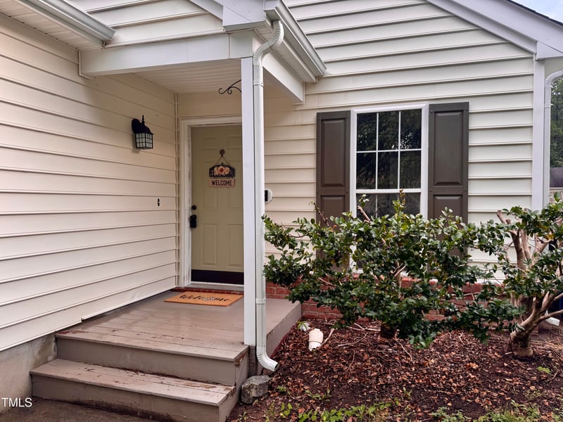 6304 Forest Ridge Dr, Durham, NC 27713