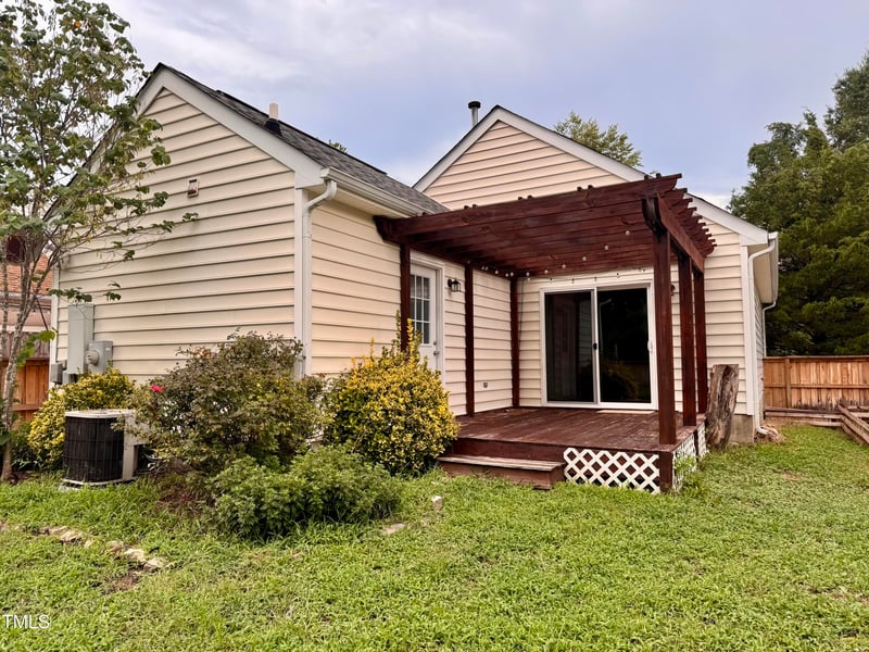 6304 Forest Ridge Dr, Durham, NC 27713