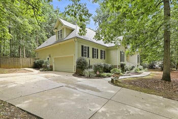 6304 Hilbert Ridge Dr, Holly Springs, NC 27540