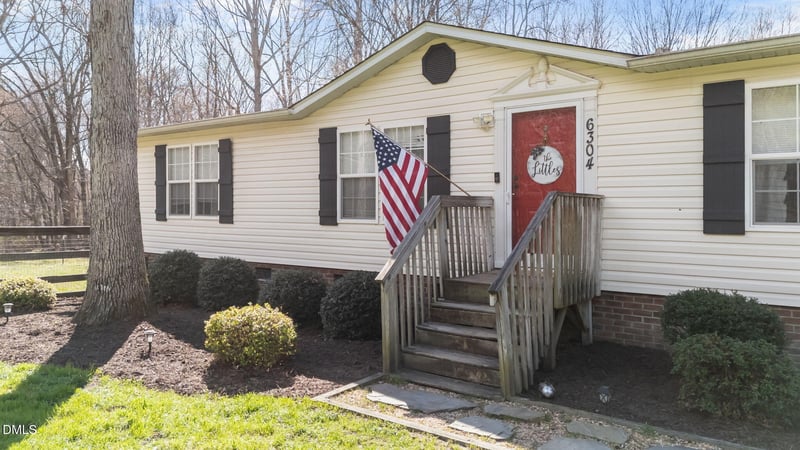 6304 Petunia Ln, Wendell, NC 27591