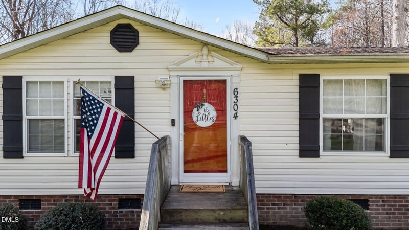 6304 Petunia Ln, Wendell, NC 27591