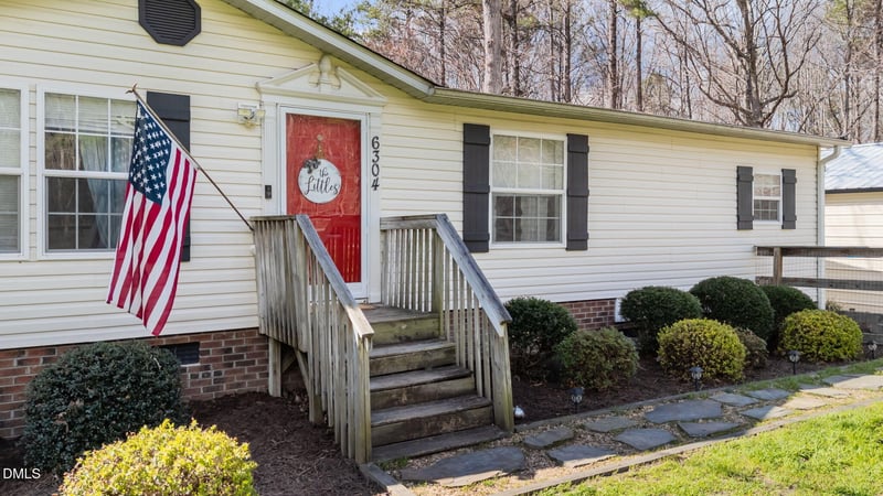 6304 Petunia Ln, Wendell, NC 27591