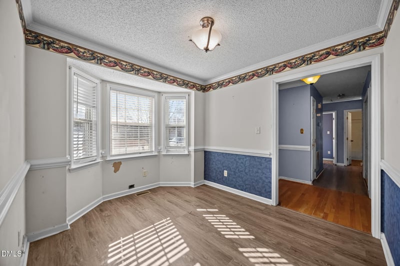 6304 Walnut Glen Dr, Willow Springs, NC 27592