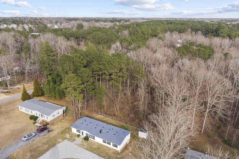 6305 Bannock Ct, Raleigh, NC 27603