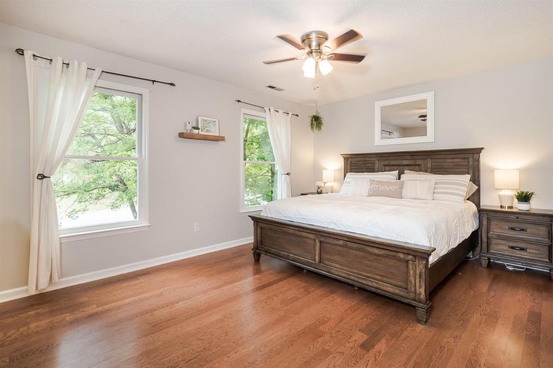 6305 Cape Charles Dr, Raleigh, NC 27617