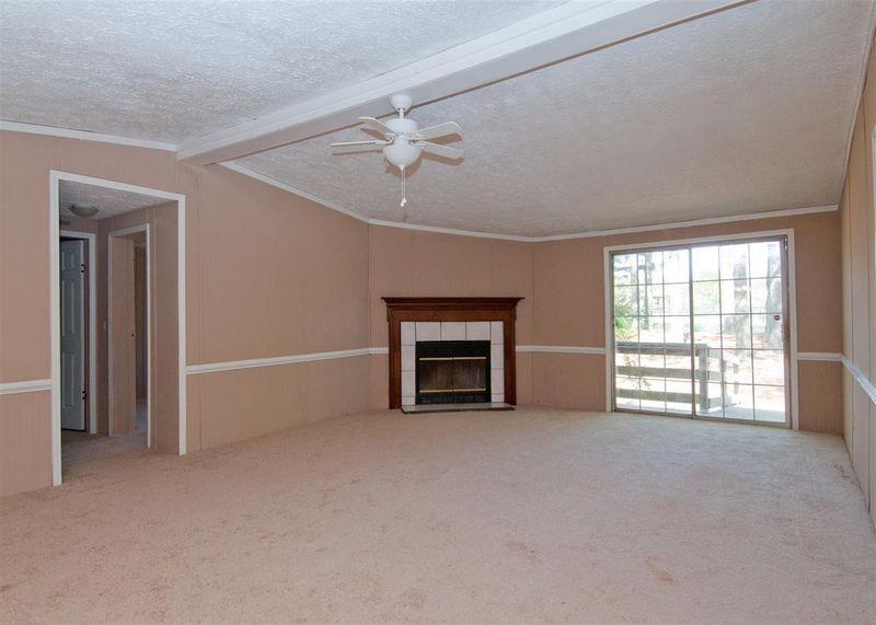 6305 Cayuse Ln, Raleigh, NC 27603