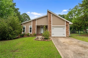 6305 Stoney Point Loop, Fayetteville, NC 28306