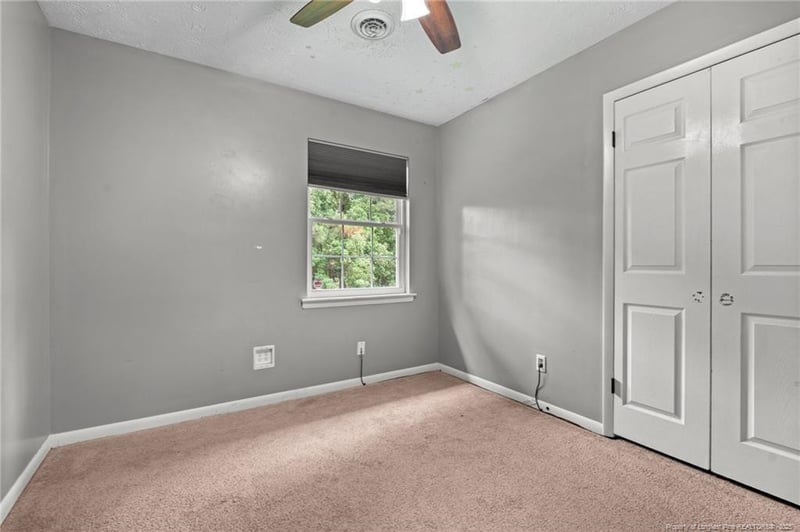 6305 Stoney Point Loop, Fayetteville, NC 28306