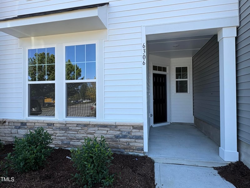6306 Granite Quarry Dr, Raleigh, NC 27610