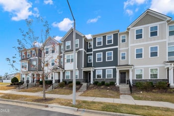 6307 Perry Creek Rd, Raleigh, NC 27616