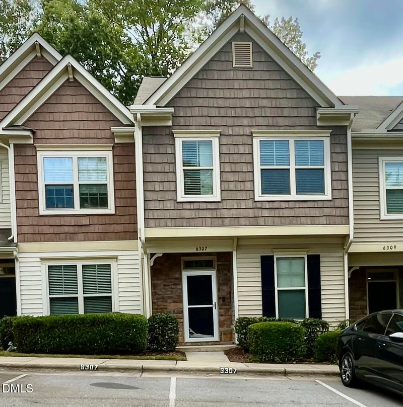 6307 Pesta Ct, Raleigh, NC 27612