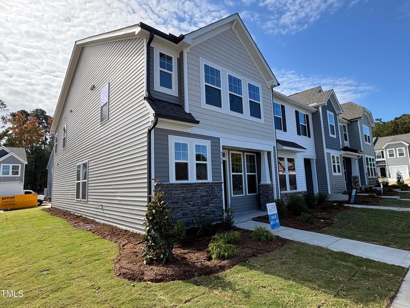 6308 Granite Quarry Dr, Raleigh, NC 27610