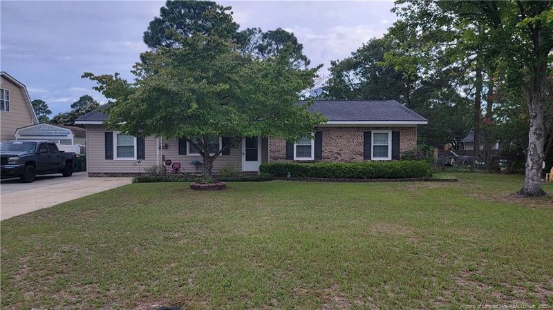 6308 Rustic Rg, Hope Mills, NC 28348