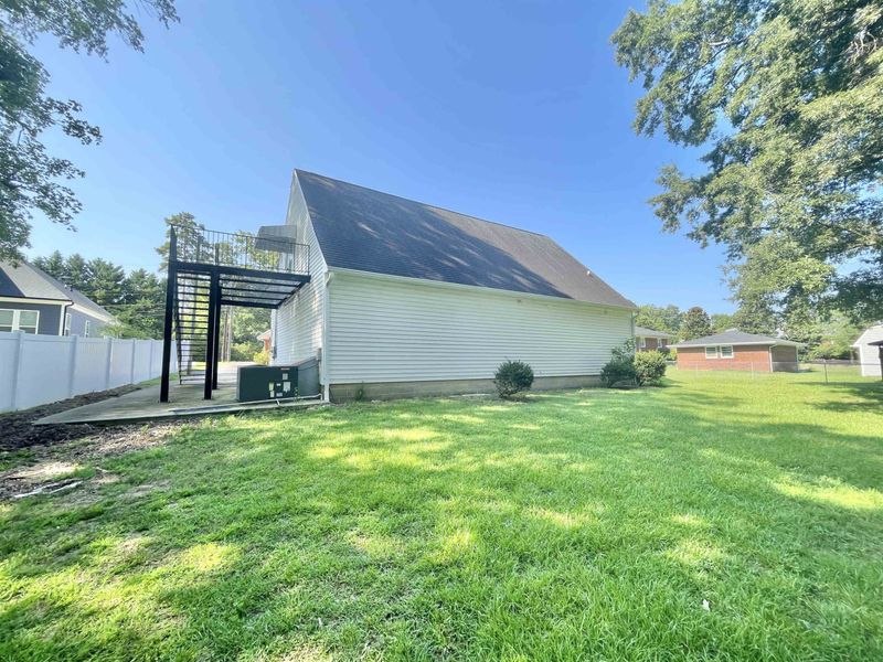 6308 Vera Rd, Raleigh, NC 27607