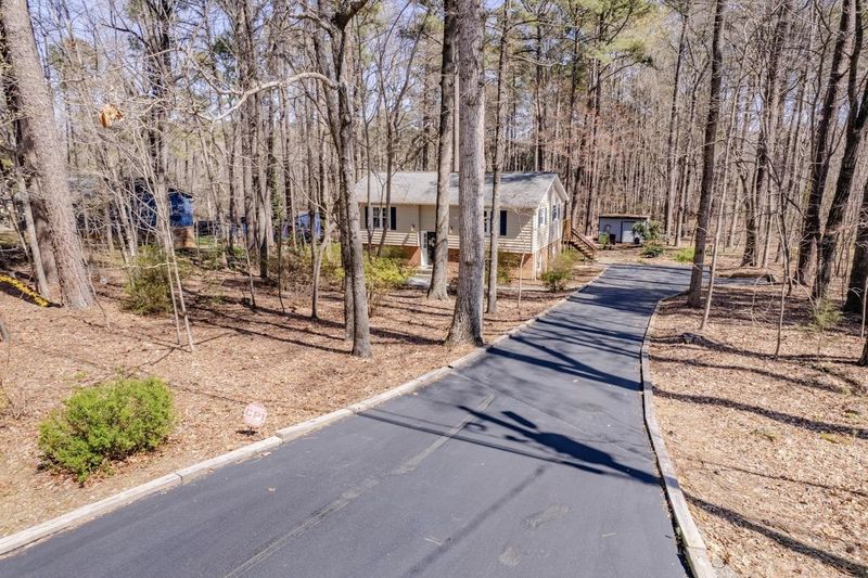 6308 Whitt Rd, Durham, NC 27712