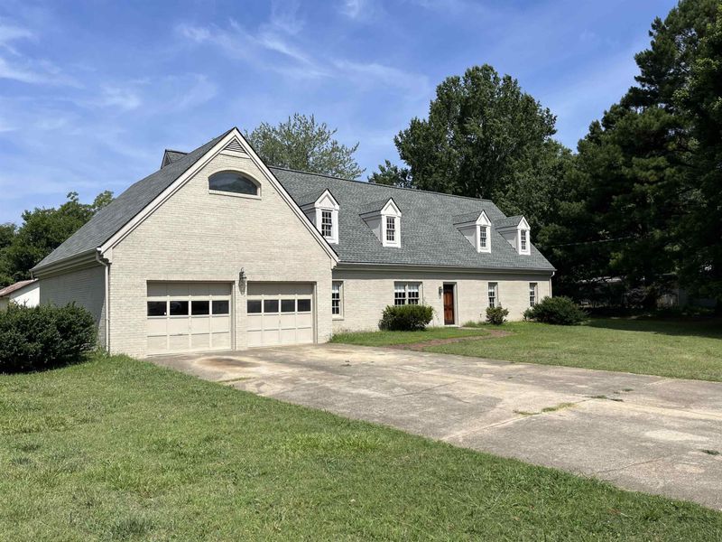 6309 Johnsdale Rd, Raleigh, NC 27615