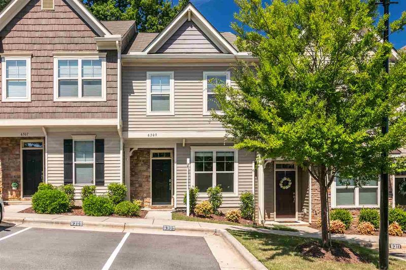 6309 Pesta Ct, Raleigh, NC 27612