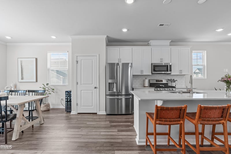 6309 Truxton Ln, Raleigh, NC 27616