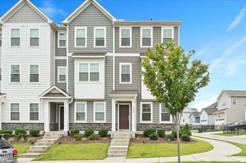6309 Truxton Ln, Raleigh, NC 27616