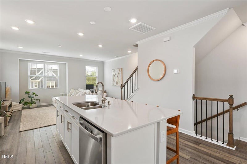 6309 Truxton Ln, Raleigh, NC 27616