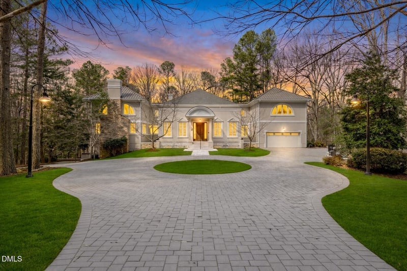 6309 Wakefalls Dr, Wake Forest, NC 27587