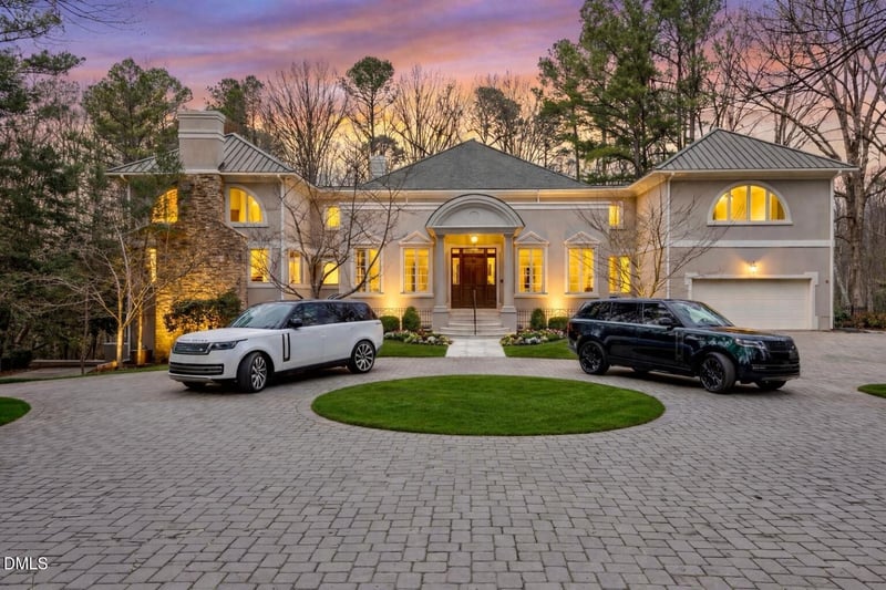 6309 Wakefalls Dr, Wake Forest, NC 27587