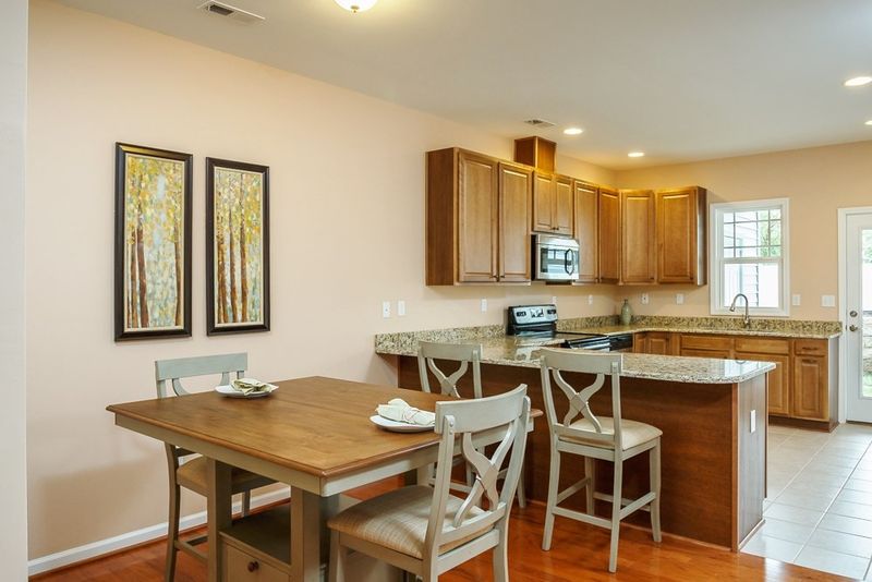 6309 Yates Mill Pond Rd, Raleigh, NC 27606