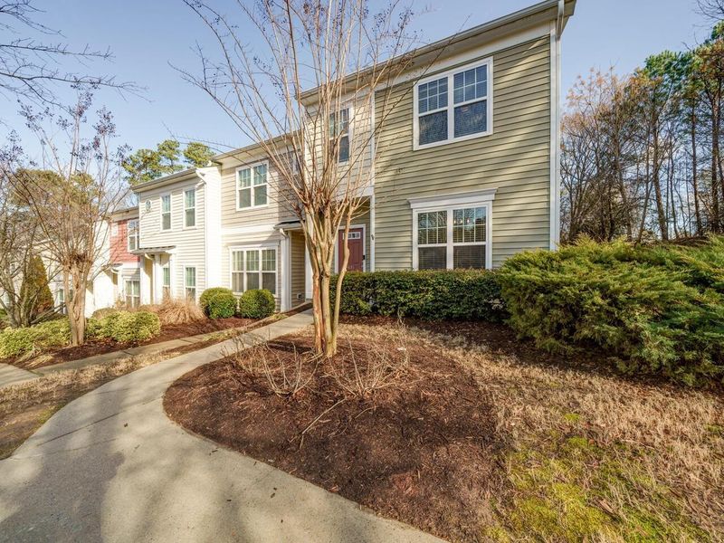 631 Elm Ave, Wake Forest, NC 27587