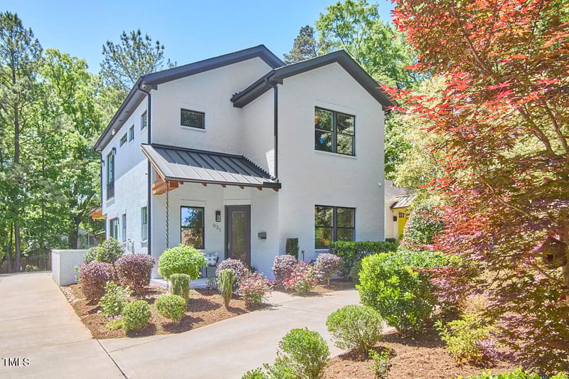 631 Linfield Dr, Durham, NC 27701