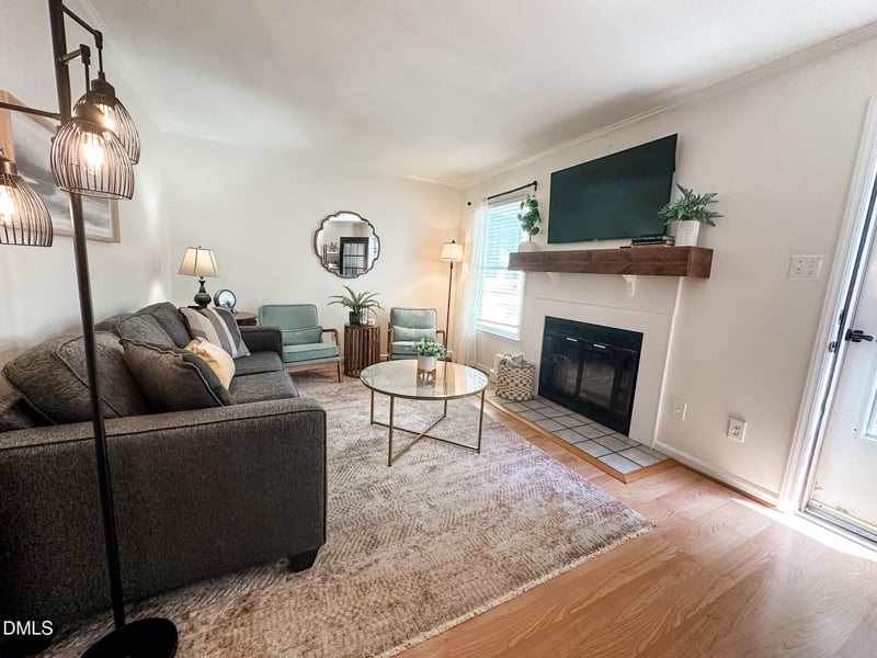 631 Middleton Ave, Cary, NC 27513
