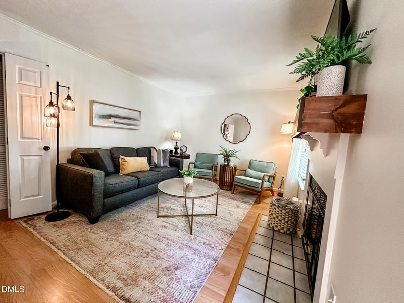 631 Middleton Ave, Cary, NC 27513