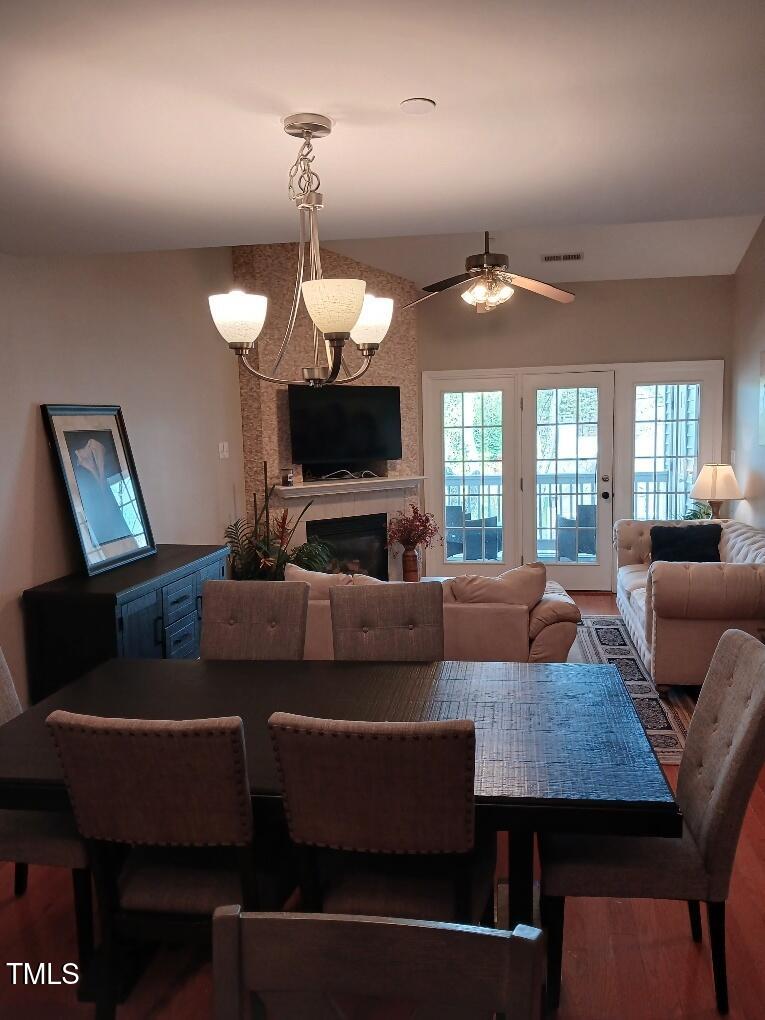 631 Springfork Dr, Cary, NC 27513