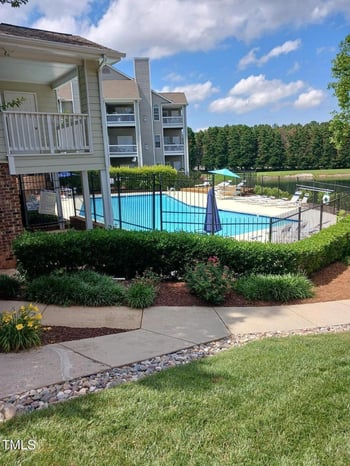 631 Springfork Dr, Cary, NC 27513